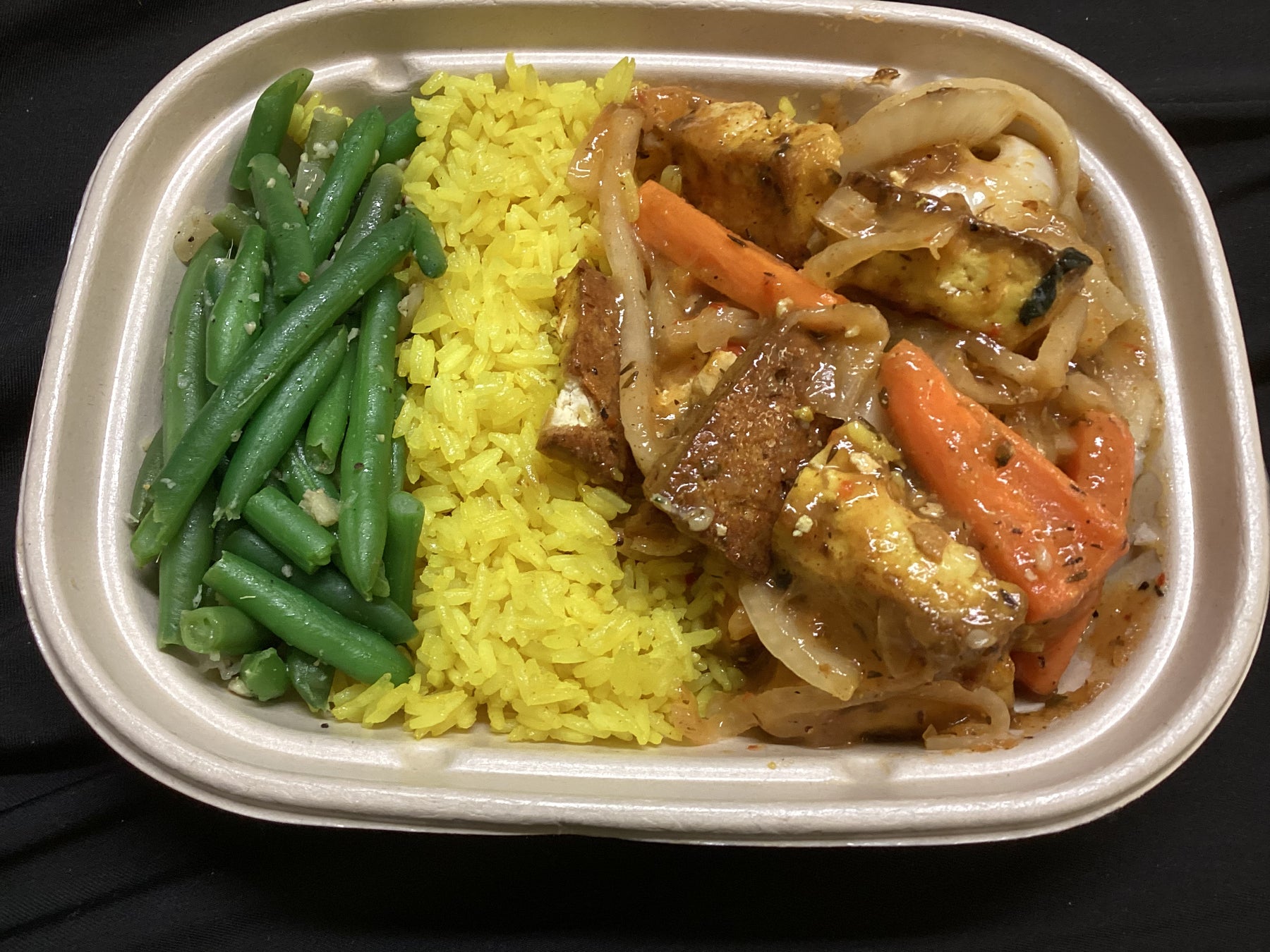 Tofu Yassa (Citrus-Caramelized Onion)& Vegetables w/ 2 sides