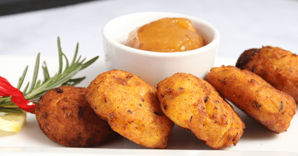 Maakouda (Moroccan Spiced Potato Frits)